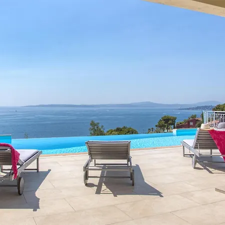 Beautiful In Holiday home