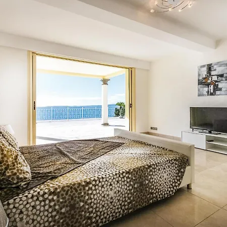 Beautiful In Holiday home Les Issambres